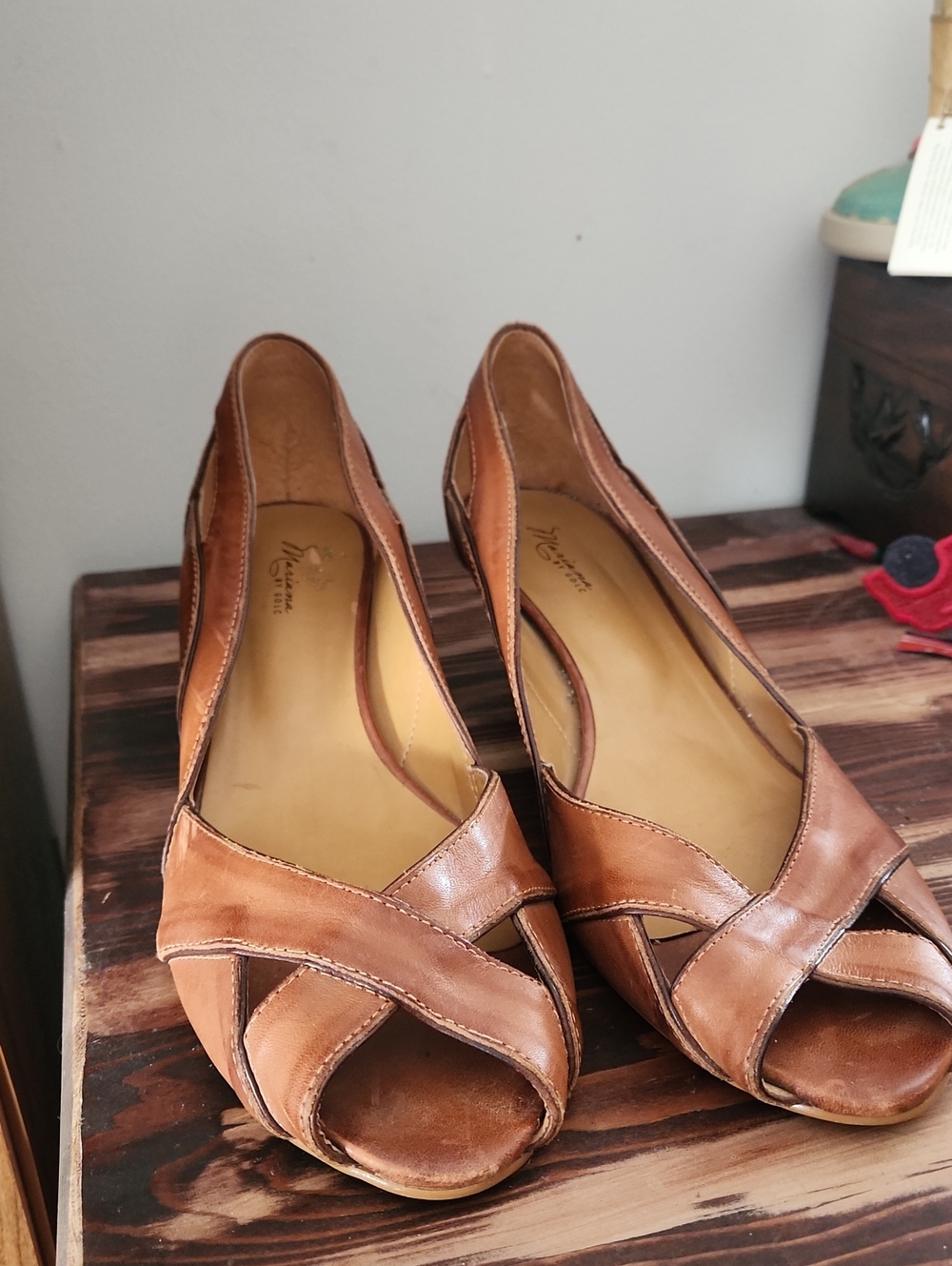 Genuine Leather Peeptoe Pumps